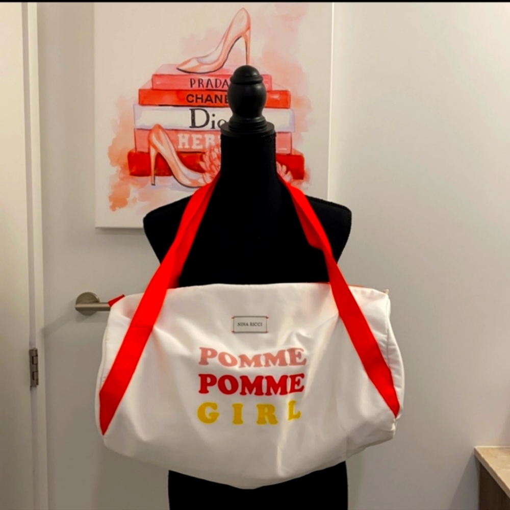 📣 Nina Ricci Pomme Pomme Girl Duffel Bag